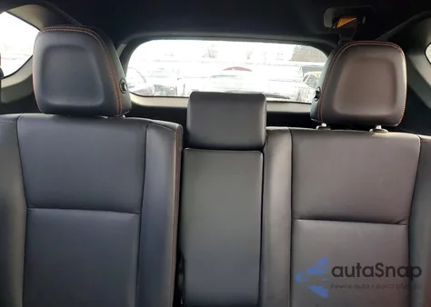 2018 Toyota Rav4 Se z USA, uszkodzony, nr VIN JTMJFREV4JJ256276